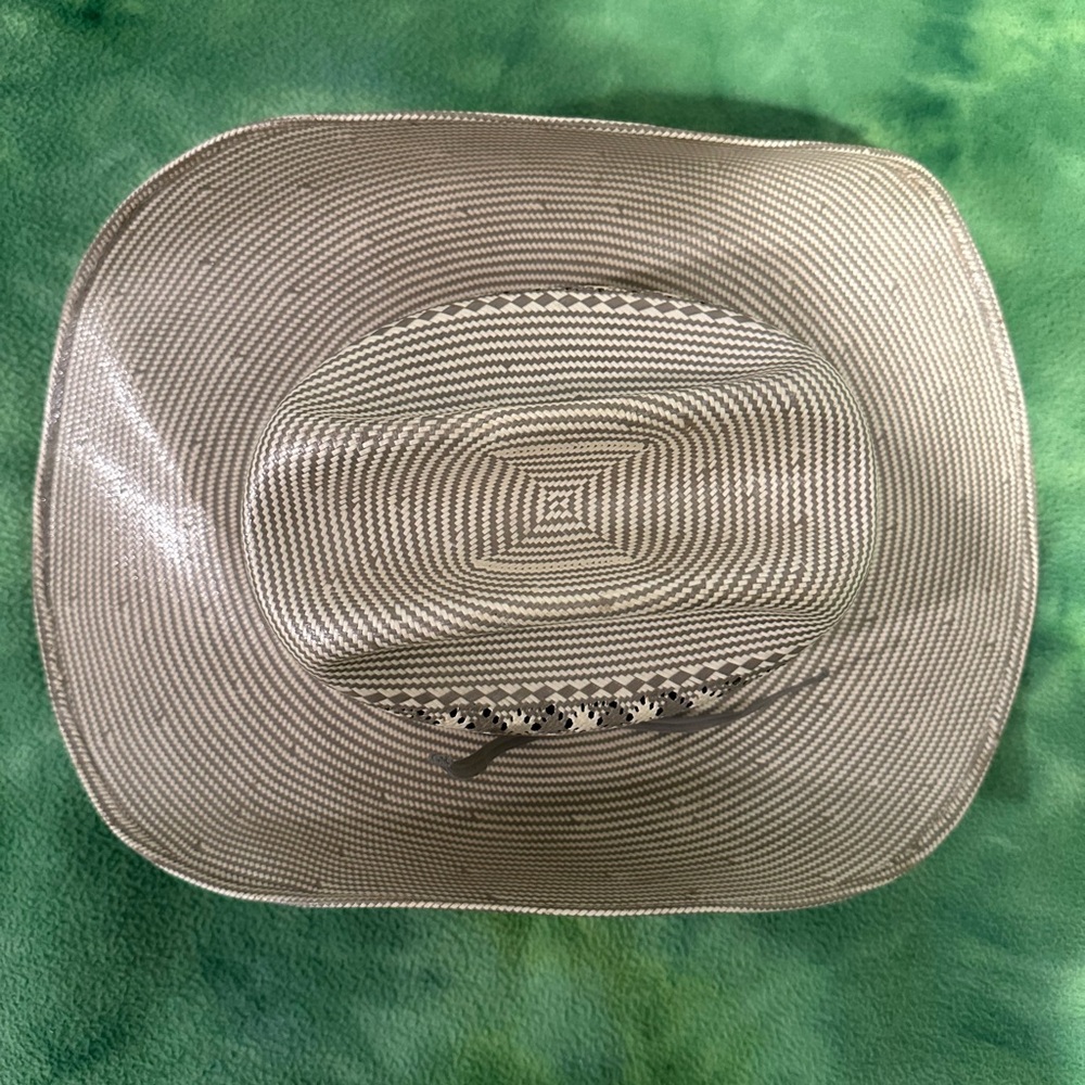 Twister tan cowboy hat - Picture 6 of 7